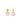 Billedet viser et par guldøreringe. De er elegante og enkle i designet, perfekte til både hverdag og festlige lejligheder.